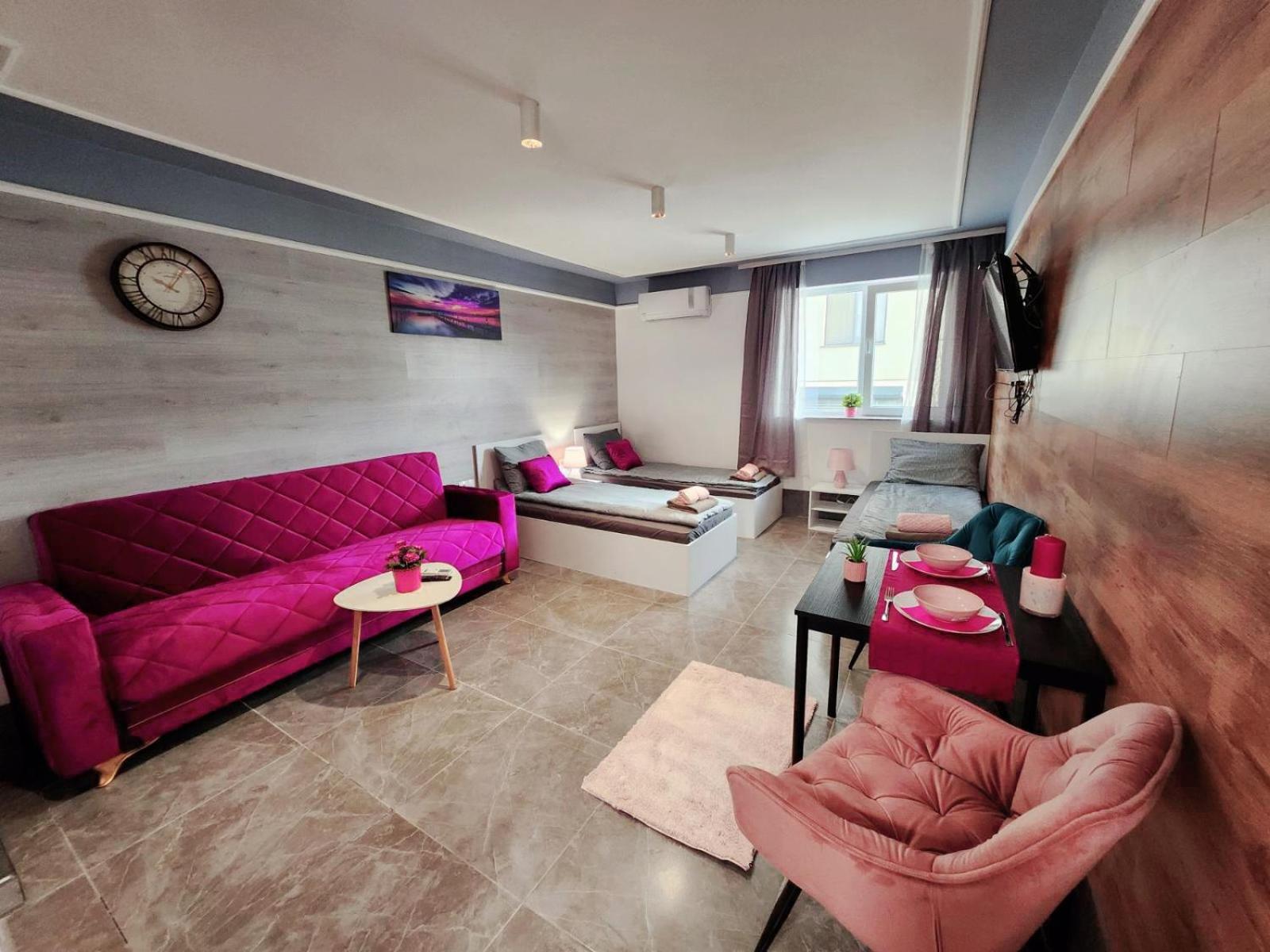 Continental 3 Apartment