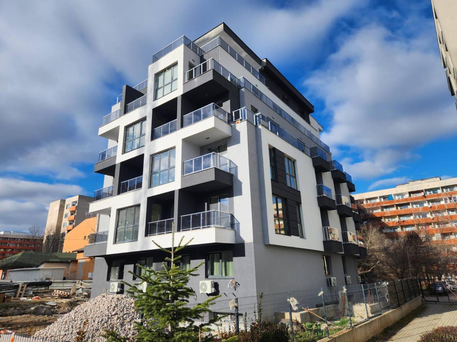 Continental 3 Apartment *